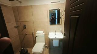 Hotel O by OYO REFRESH INN & SUITES - 3