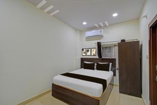 Super Hotel O Priyadarshini Park Formerly Everest Inn - 4