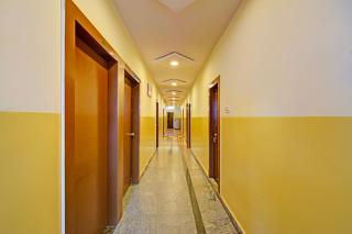 Hotel O Priyadarshini Park Formerly Everest Inn - 6