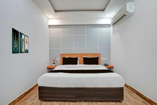 Super Townhouse Sector 9 Gurgaon - Gurgaon - 2