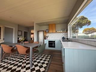 Beach Buoy Opossum Bay - 6