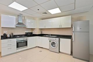 Difc 1 Bd apartment in Park Tower - 1