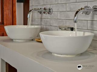 Mufasa's Den Zebula - Bela-Bela - 5