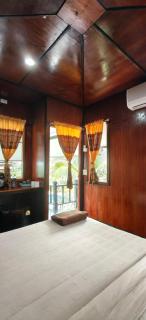 Sea Shell Beach Resort - 1