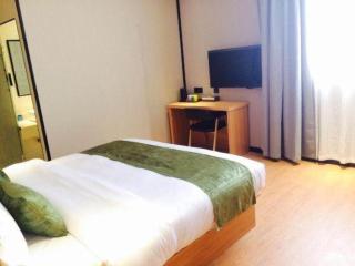 Shell Hotel Shnaghai Beiqiao Metro Station - 6