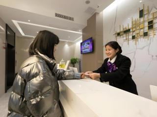 GreenTree Alliance Hotel Chongqing Nanping Wanda Plaza - 1