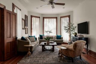 Charming 5 Bedroom Home in Austin - 8