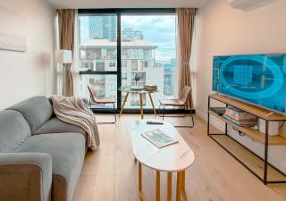 Aspire Boutique Condo Melbourne CBD - 1