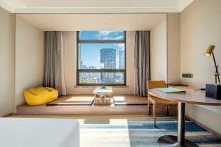 Holiday Inn Nantong Oasis International by IHG - 3