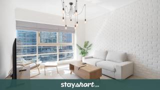 StayShort - Elegant 1-Bedroom Apartment for 4 in Dubai Marina - 0