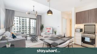 StayShort - Chic 1BR Flat Stunning Views in Dubai Hills - 0