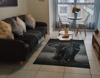 Blyde Cozy-TEE'S Apartment - 9