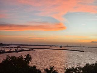 Whole Ocean View Manila Bay 4 Bedrooms - 8