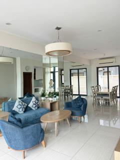 Hạ Long Aparment - 2