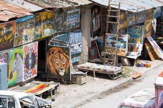 Q-Bar & Guesthouse - Dar es Salaam - 2