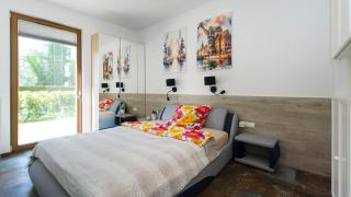 Nadmorski Dwór 2 - 3