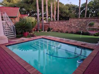 The Clubhouse Guesthouse - 5