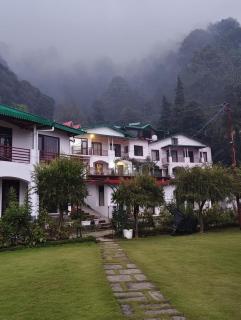 Just naturals Pauls Cottage - Bhowāli - 8