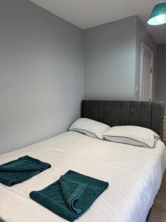 Croydon Stylish Serviced Accommodation - Croydon - 9