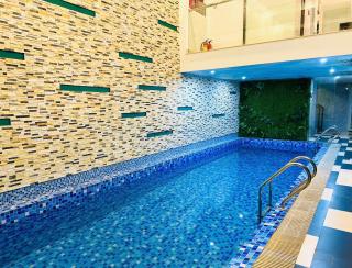 ELC Luxury Hotel Danang - An Thuong Walking Street - 8