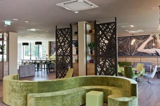 Super 8 by Wyndham Munich City North - 5