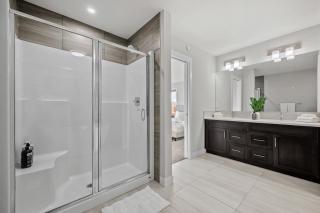 Herron Rise Luxury 4 Bedroom Main Floor - Calgary - 6