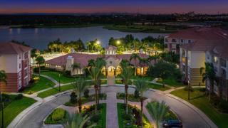 210 Disney Universal Convention Center - 3