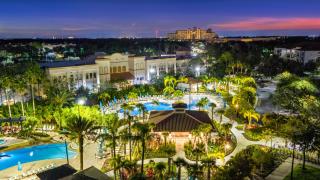 210 Disney Universal Convention Center - 1