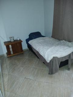 Quarto com ar condicionado tv para uma pessoa - 0