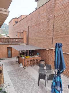 Aura Plaza Hotel - 3