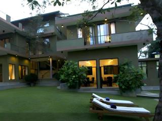 Mangrove Escapes Resort - 9