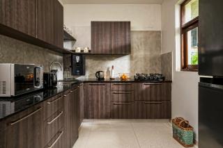 Ultra Luxe 3BR Pool Villa - Near Calangute with Scenic Field Views & Modern Interiors - 4