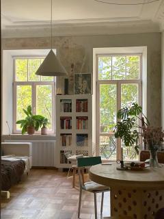 Authentic Old Town Apartment - 0