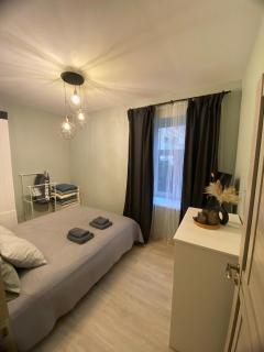 Apartment Modern & Cozy - City Center Saldus - 6