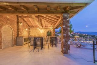 Apartments with Pool in Novi Vinodolski 39520 - 7