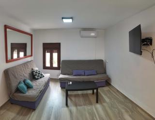 Charming Townhouse near Maestranza - 8