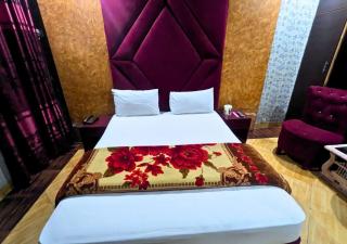 Hayat Palace Hotel Upper Mall - 9