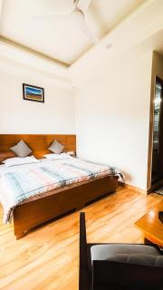 Naman Homestay- Shimla - Apartment - 9