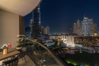 Burj & Fountain View Retreat - 9