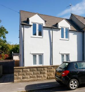 Cosy Oxfordshire Retreat - 0