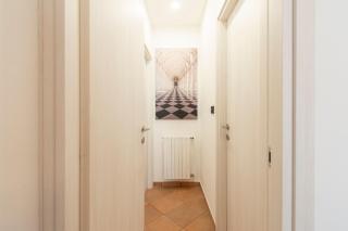 The Royal House - un passo dalla reggia /en-es-it - 2