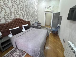 Pilot Boutique Hotel - 2