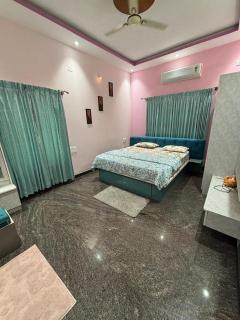 Riddhi krrish Home stay - 6