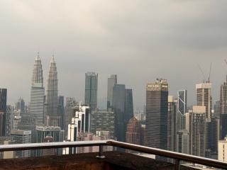 Grand Service Apartment @ Times Square - 9