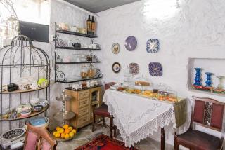 Aegina Town the Stone House - 9