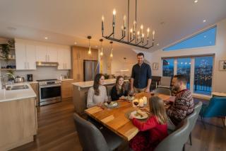 Paradis & SPA Private Hot Tub, Skiing at Val St-Côme - 9