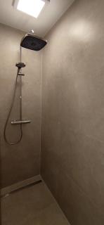 Eleonoras Ferienwohnung im 2OG inklusive eigenen Parkplätzen vor der Tür für bis zu 8 Personen geeignet - 1