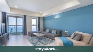 StayShort - Stunning 1-Bedroom Apartment with Marina Views - 0