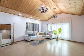Gangneung SH Pension - 8
