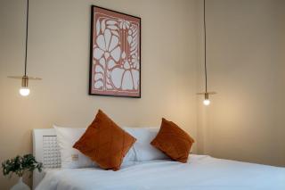 Casa Luna Lakeview Homestay - Hanoi - 9